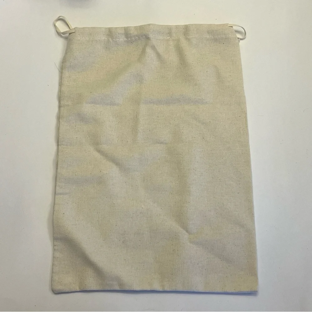 Valentino White‎ Dust Bag, 10x13.5, Excellent Cond